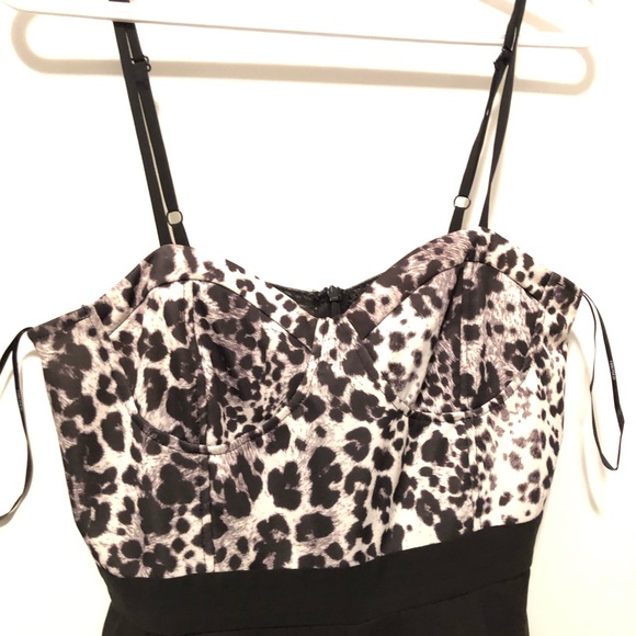 Forever 21 All in one pants outfit - Picture 2 of 3